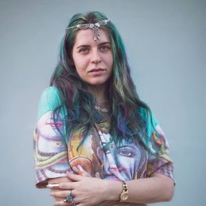 Meet your Posher, Pangea Kali Virga!
